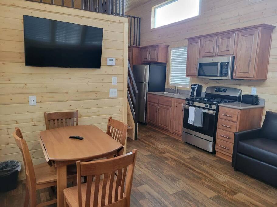 ואלה 037 Tiny Home Nr Grand Canyon South Rim Sleeps 8 מראה חיצוני תמונה