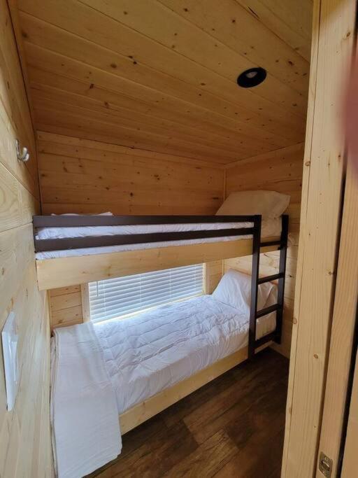 ואלה 037 Tiny Home Nr Grand Canyon South Rim Sleeps 8 מראה חיצוני תמונה