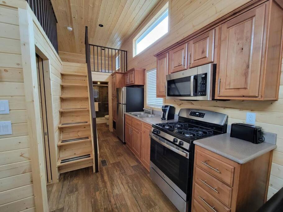 ואלה 037 Tiny Home Nr Grand Canyon South Rim Sleeps 8 מראה חיצוני תמונה